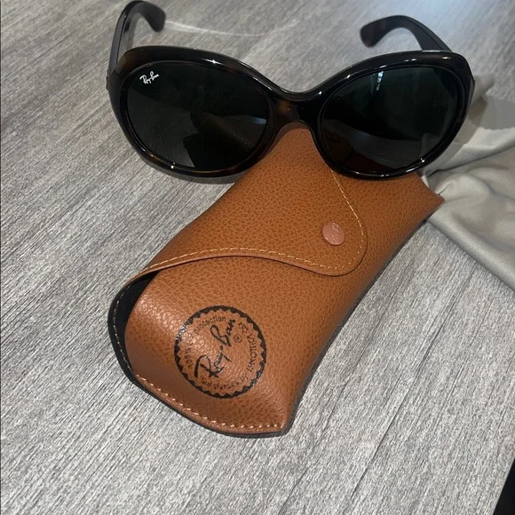 Ray-Ban 4181  Brown Women's Sunglasses with Case - Picture 4 of 12